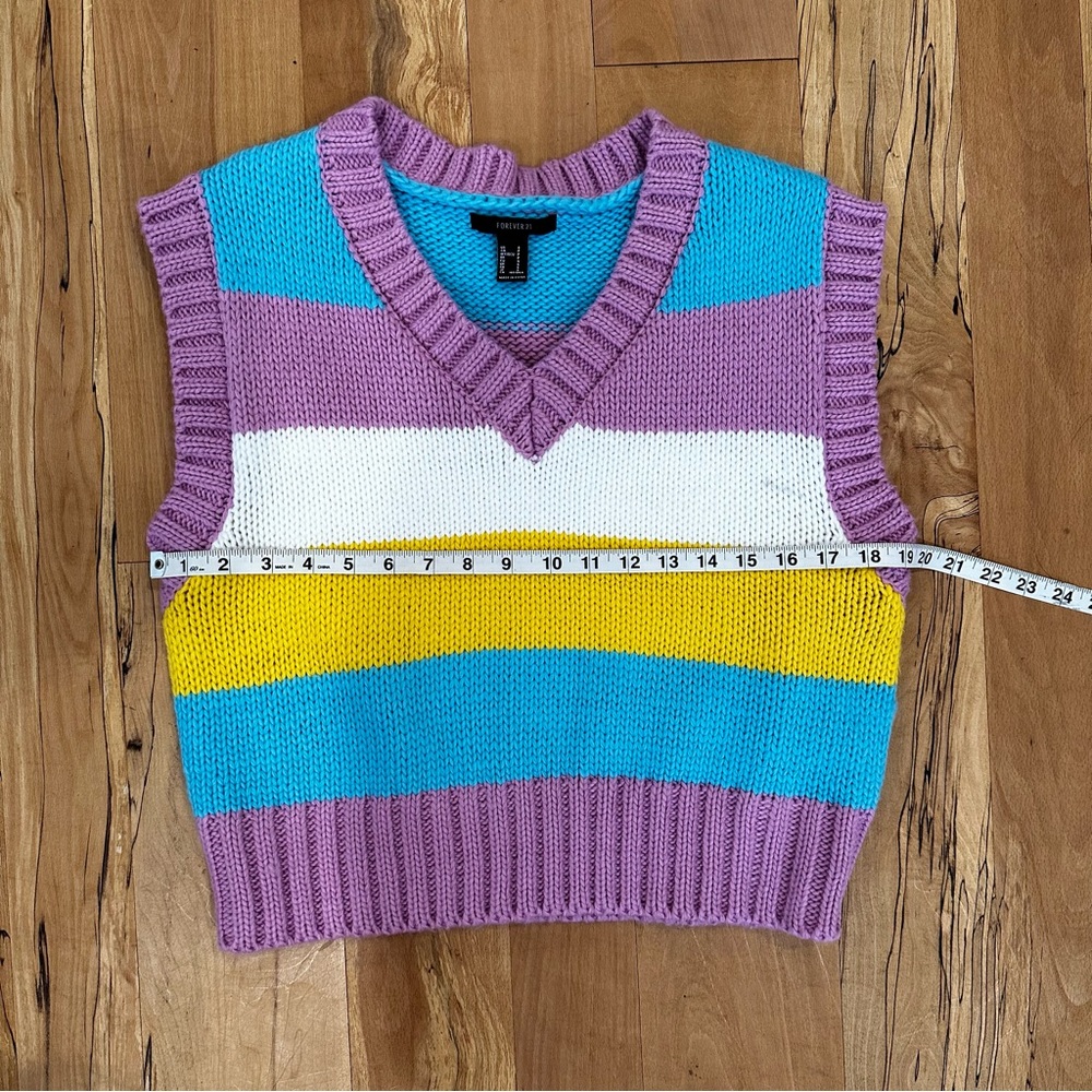 Forever 21 Purple Striped Sweater vest Size Small - Picture 9 of 12